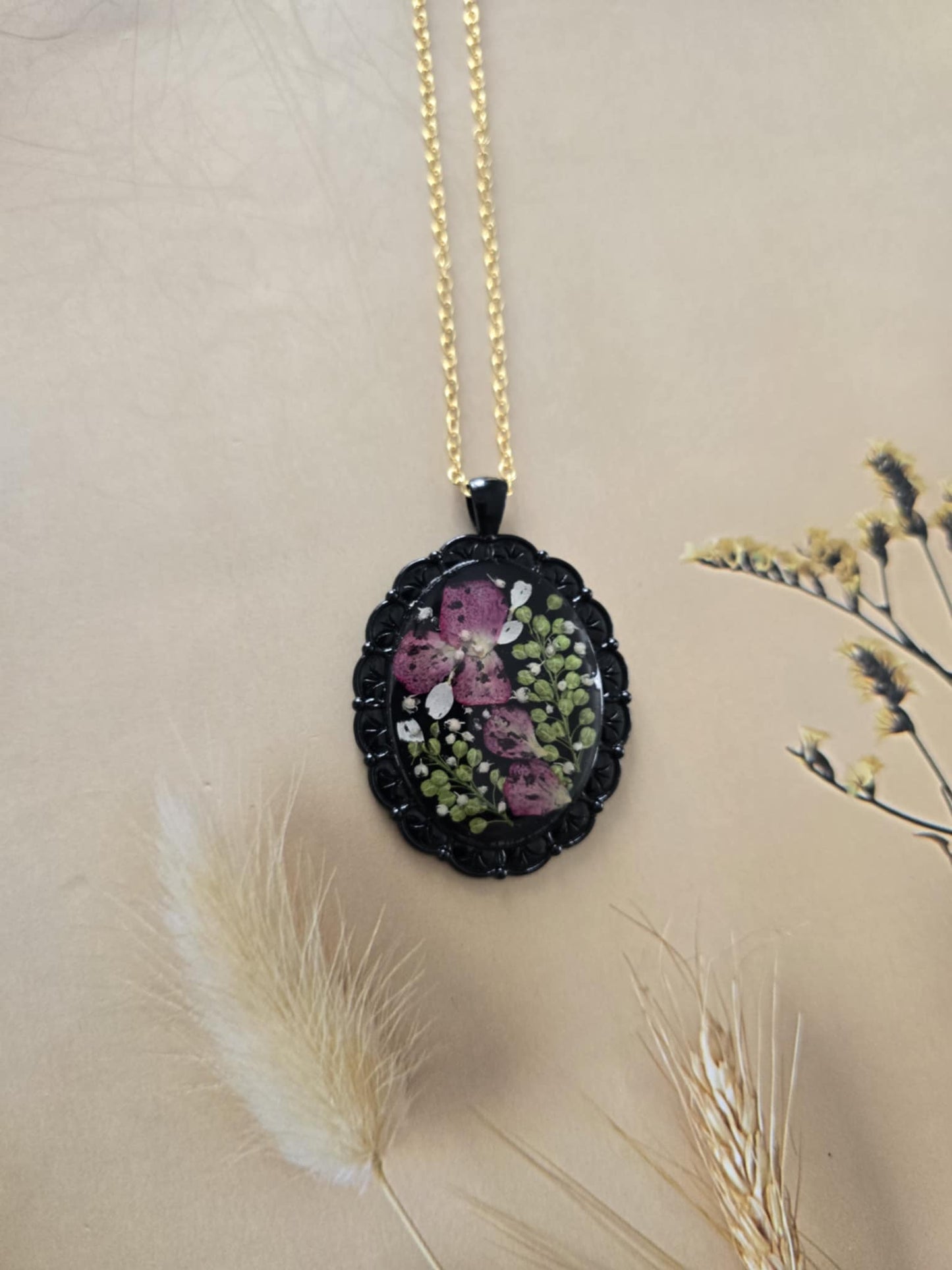 Pendentif floral admirable