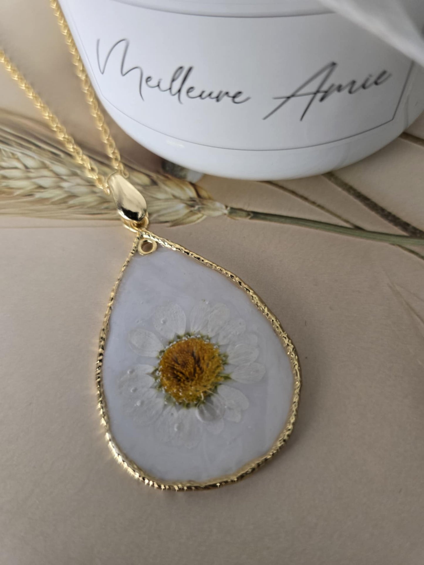 Pendentif goutte de  marguerite