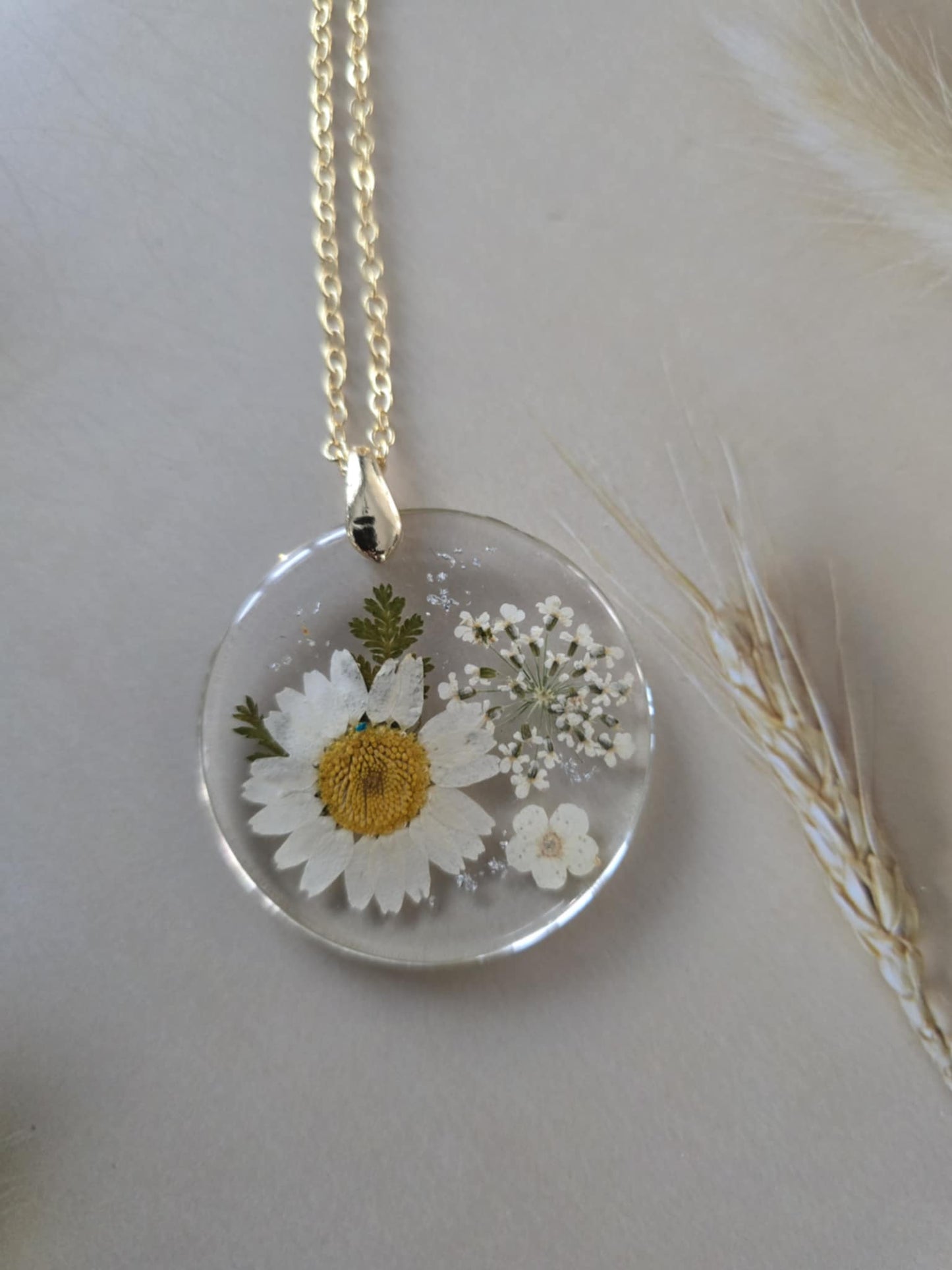 pendentif douce marguerite
