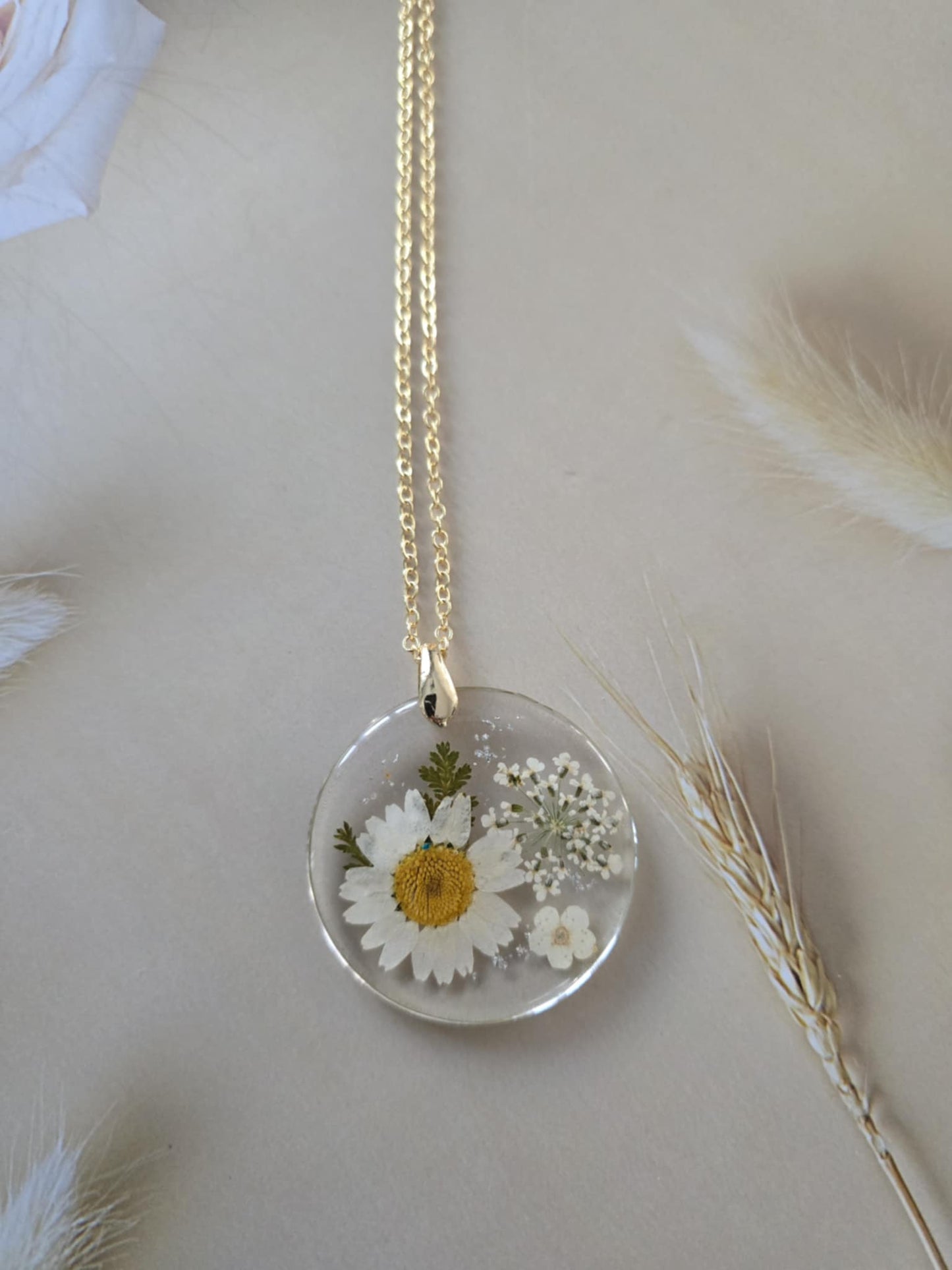 pendentif douce marguerite