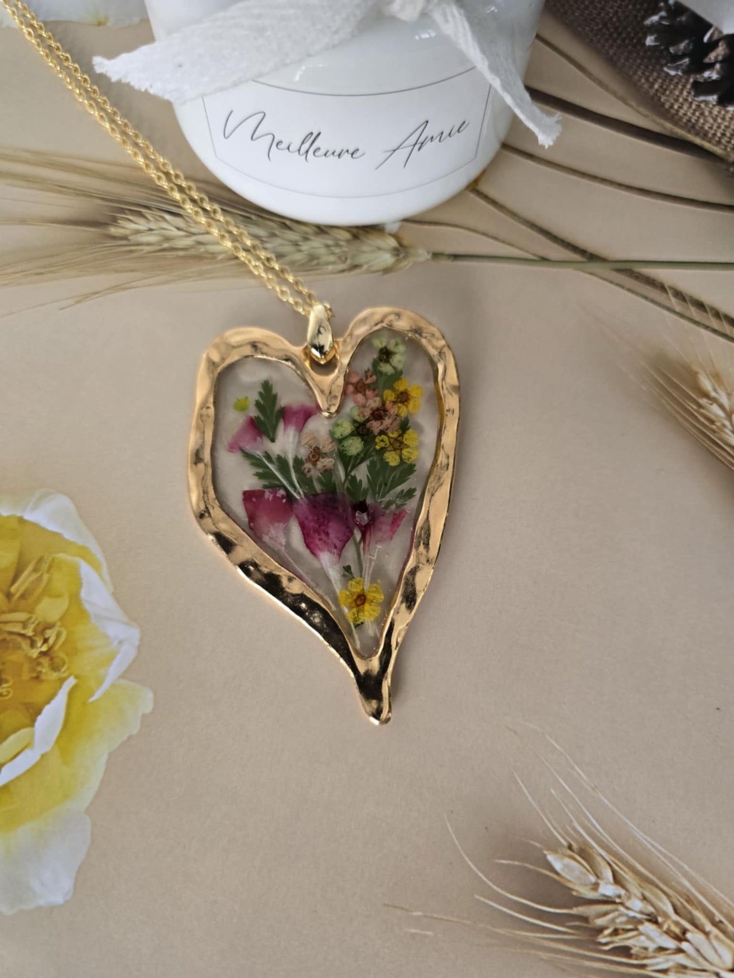 Pendentif grand floral amour