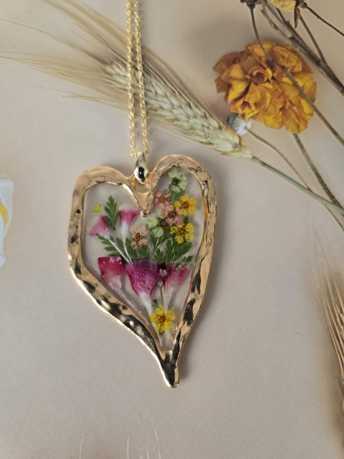 Pendentif grand floral amour