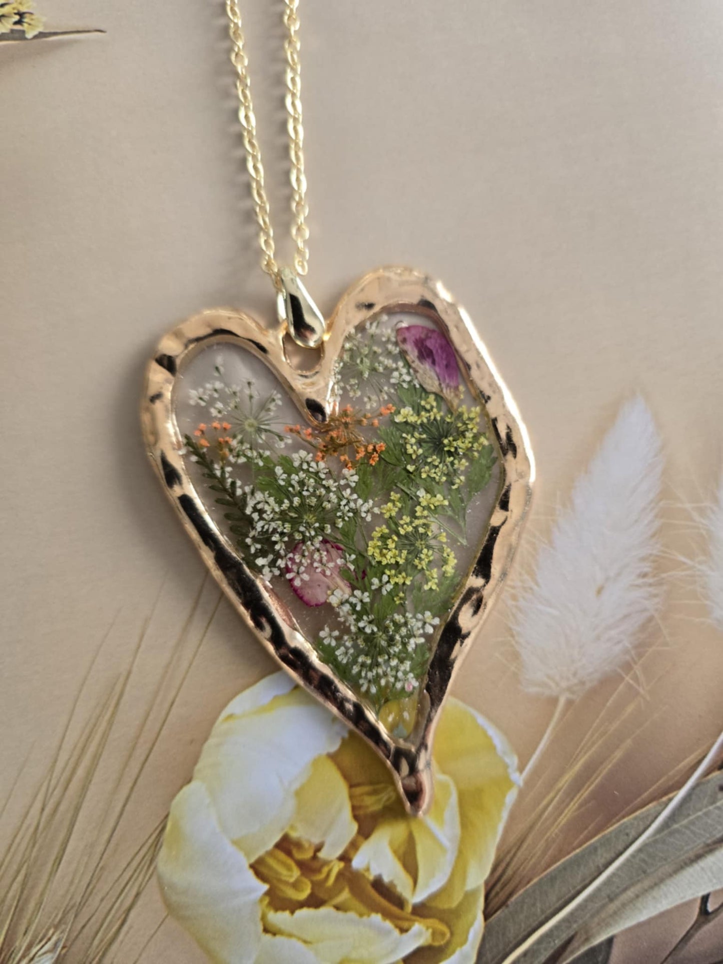 Pendentif floral coeur