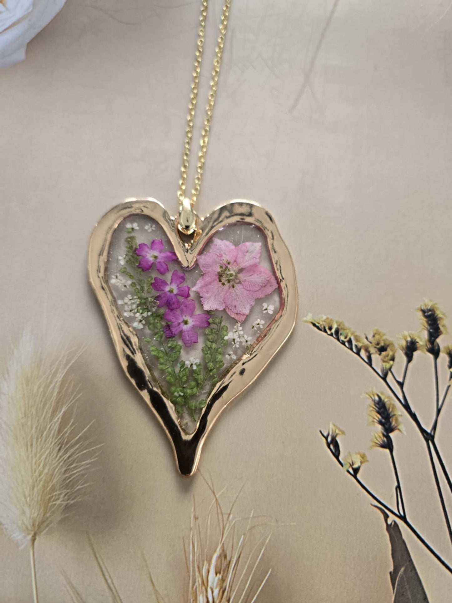 Pendentif floral coeur