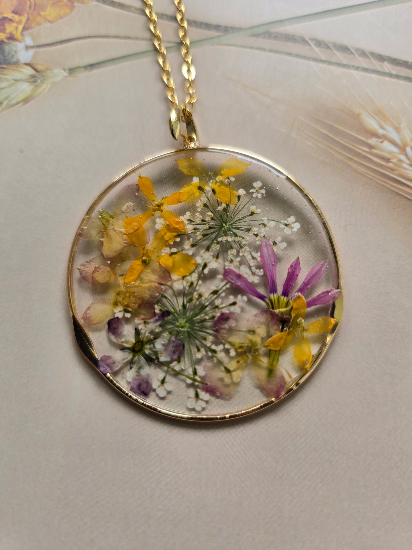 Pendentif orage floral