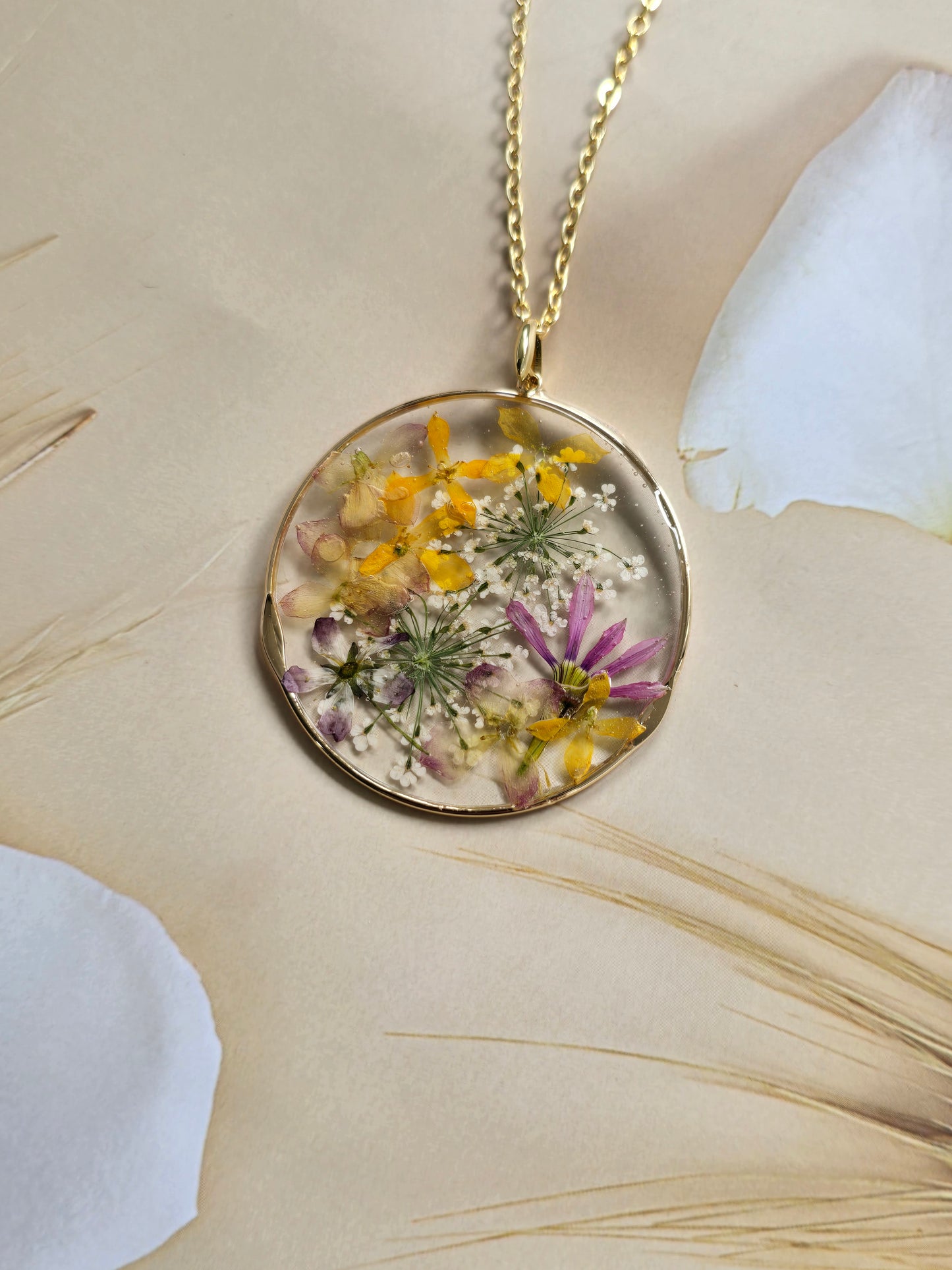 Pendentif orage floral