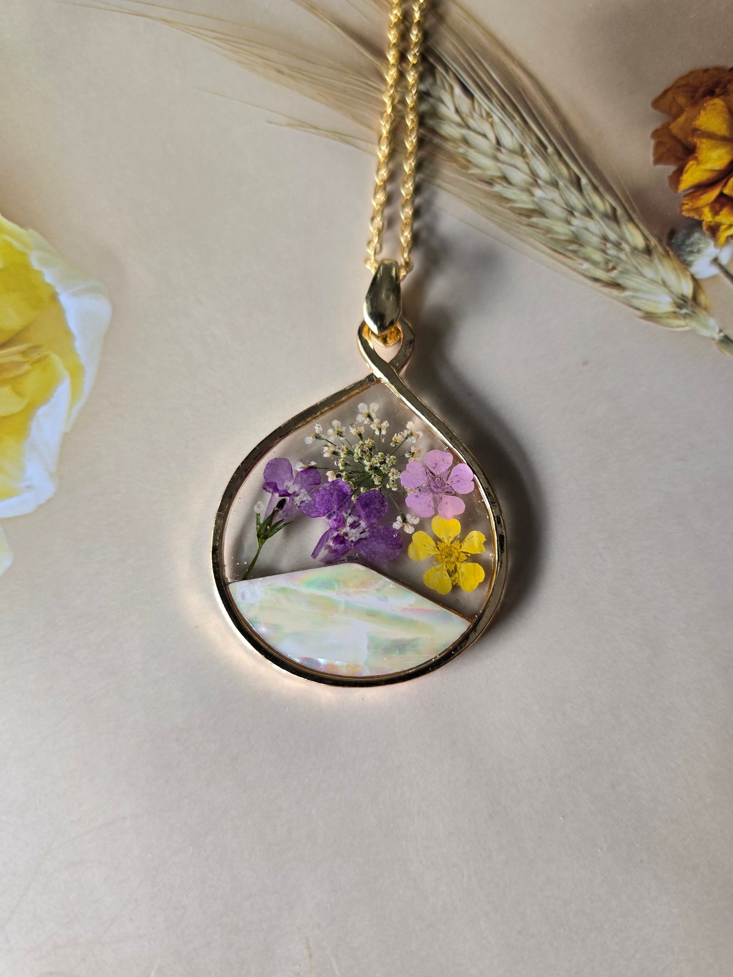 pendentif floral aventure