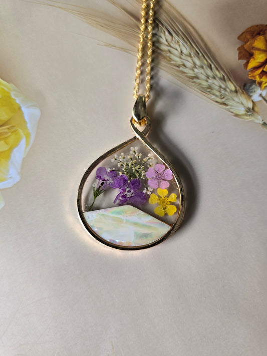 pendentif floral aventure