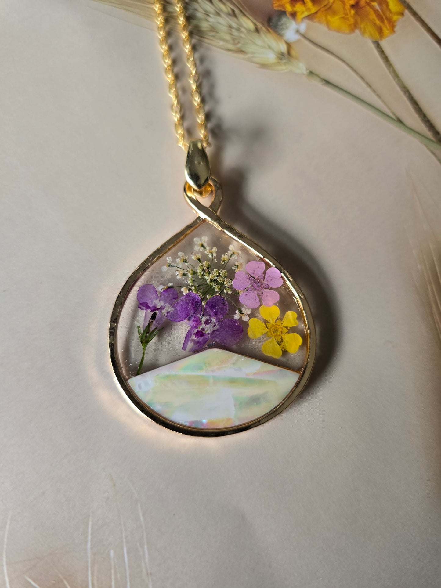 pendentif floral aventure