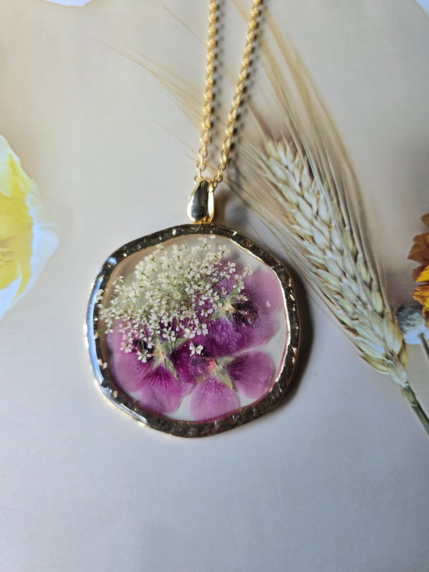 pendentif floral franchise