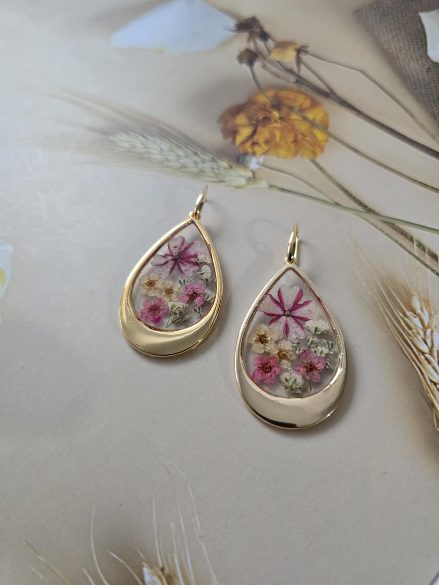 boucles d'oreilles petites fleurs
