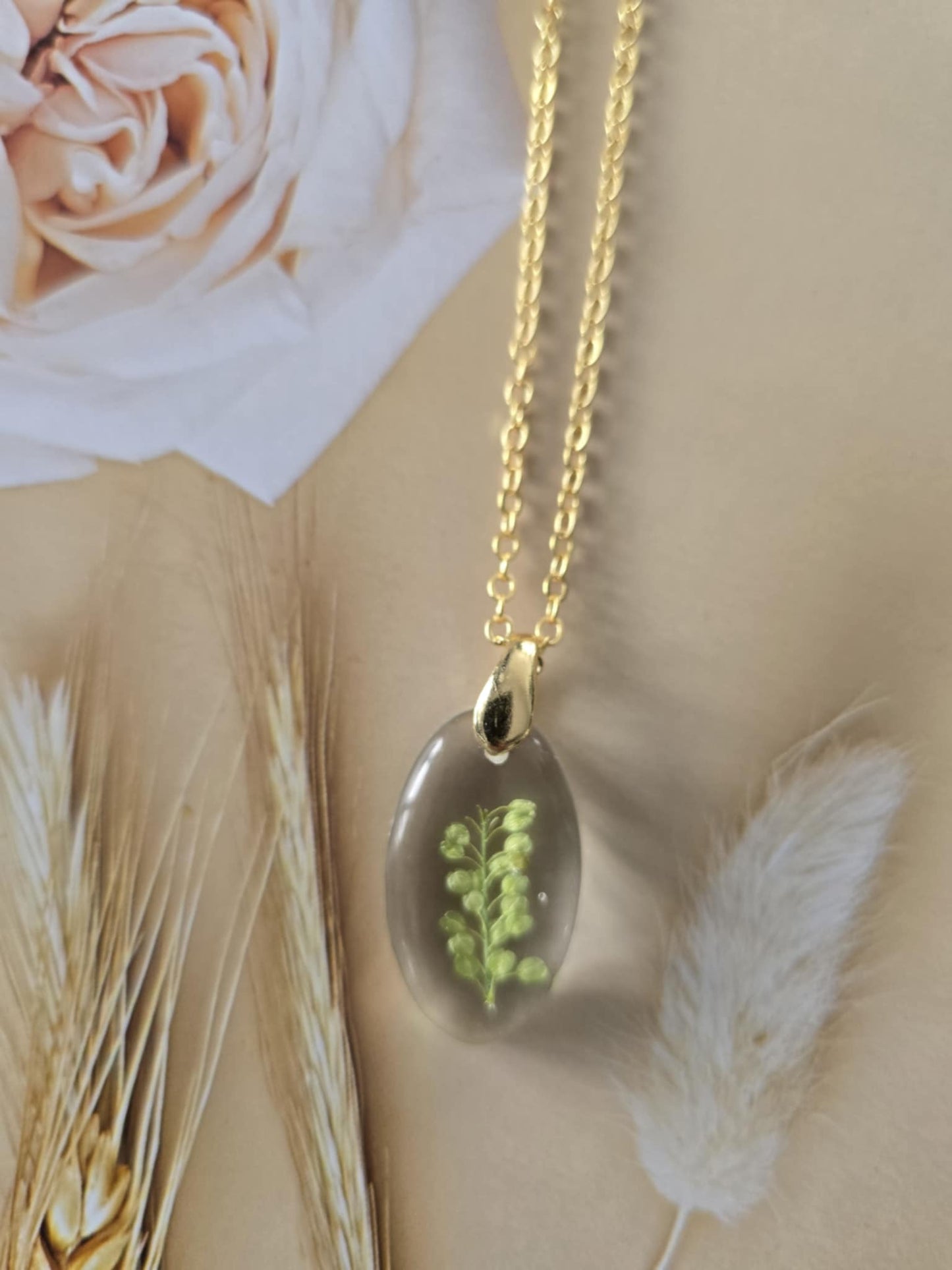 Pendentif minimaliste verdure