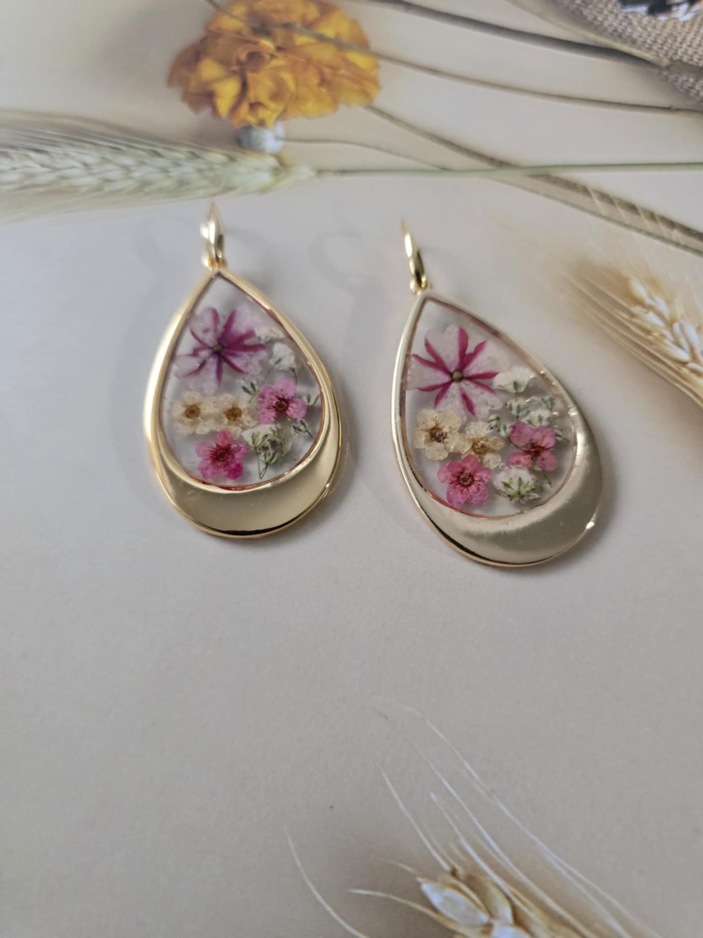boucles d'oreilles petites fleurs