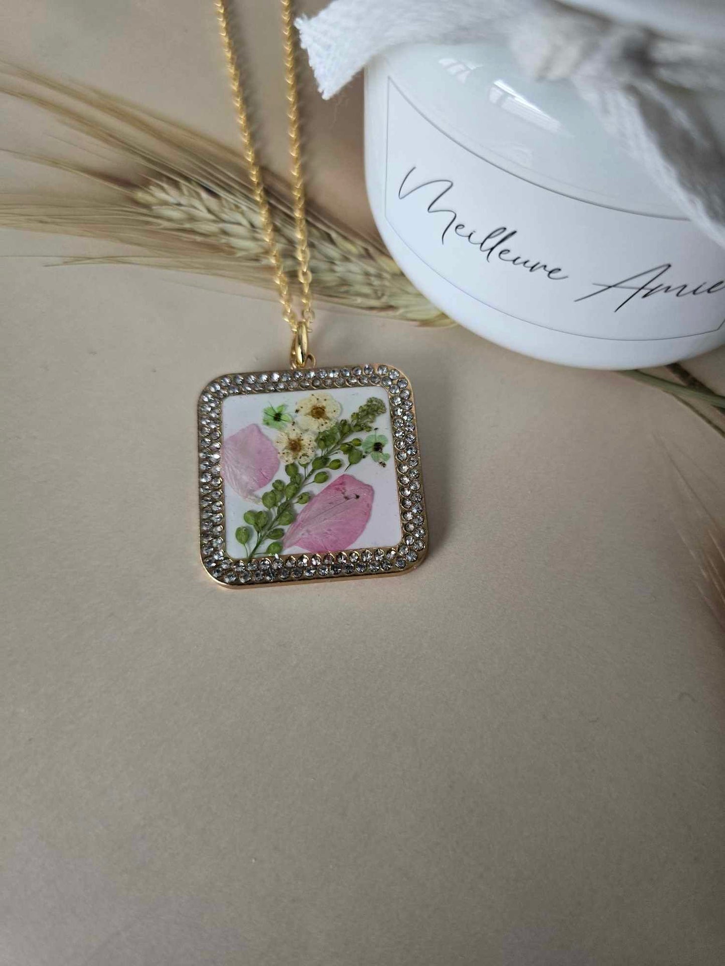 Pendentif brillance avec fleur