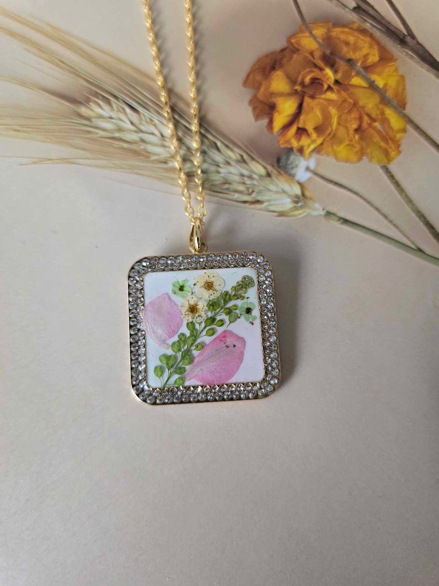 Pendentif brillance avec fleur