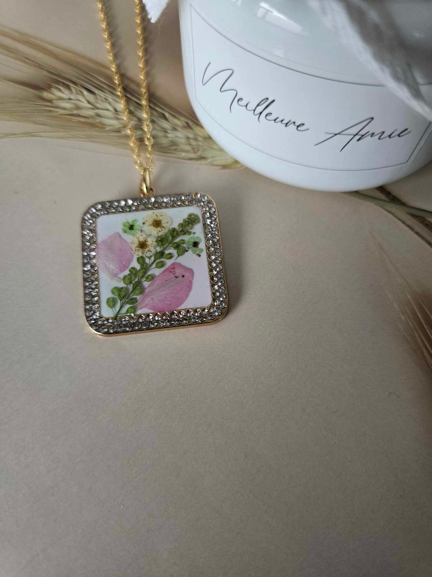 Pendentif brillance avec fleur