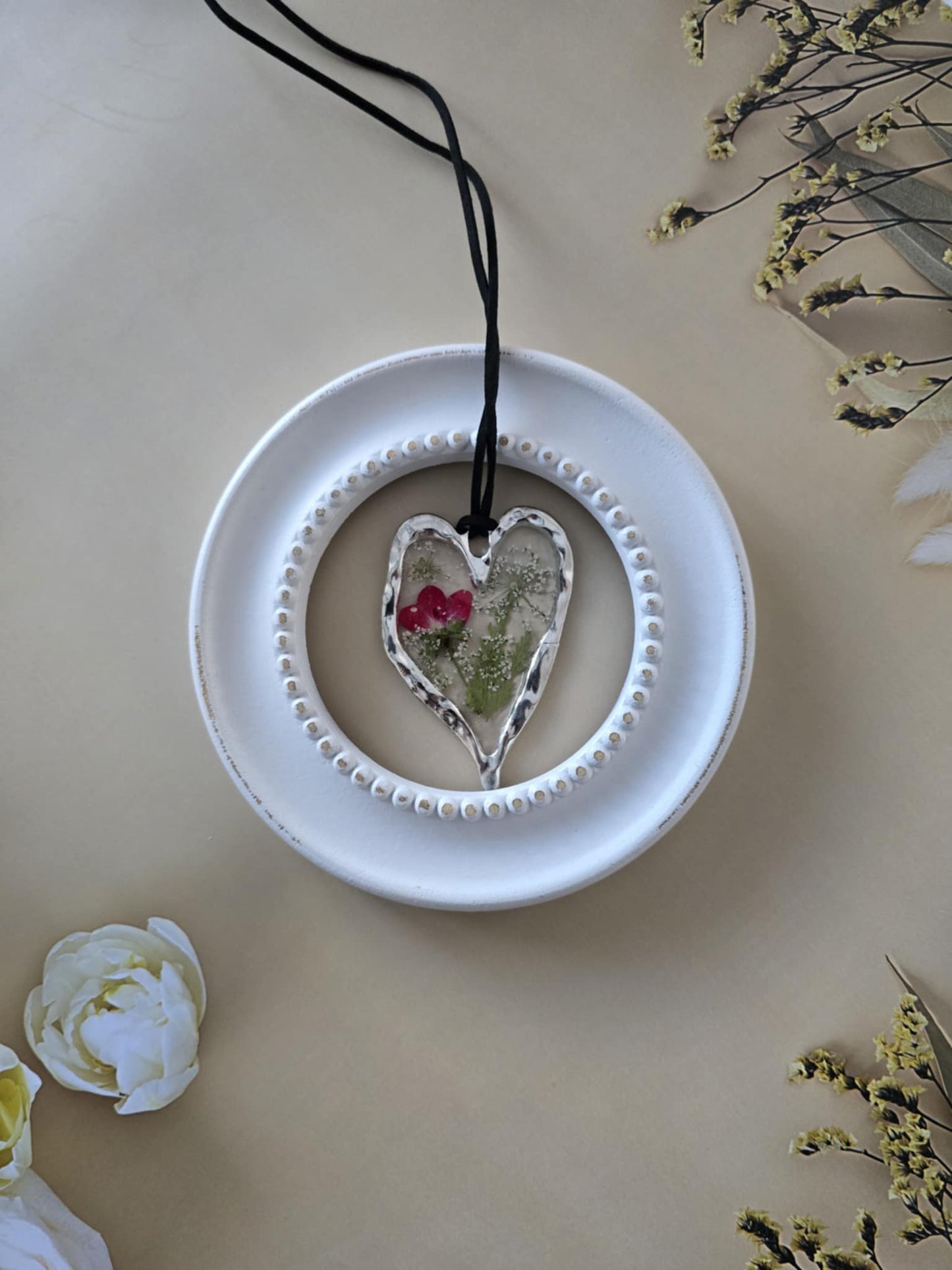 pendentif argenté floral unique