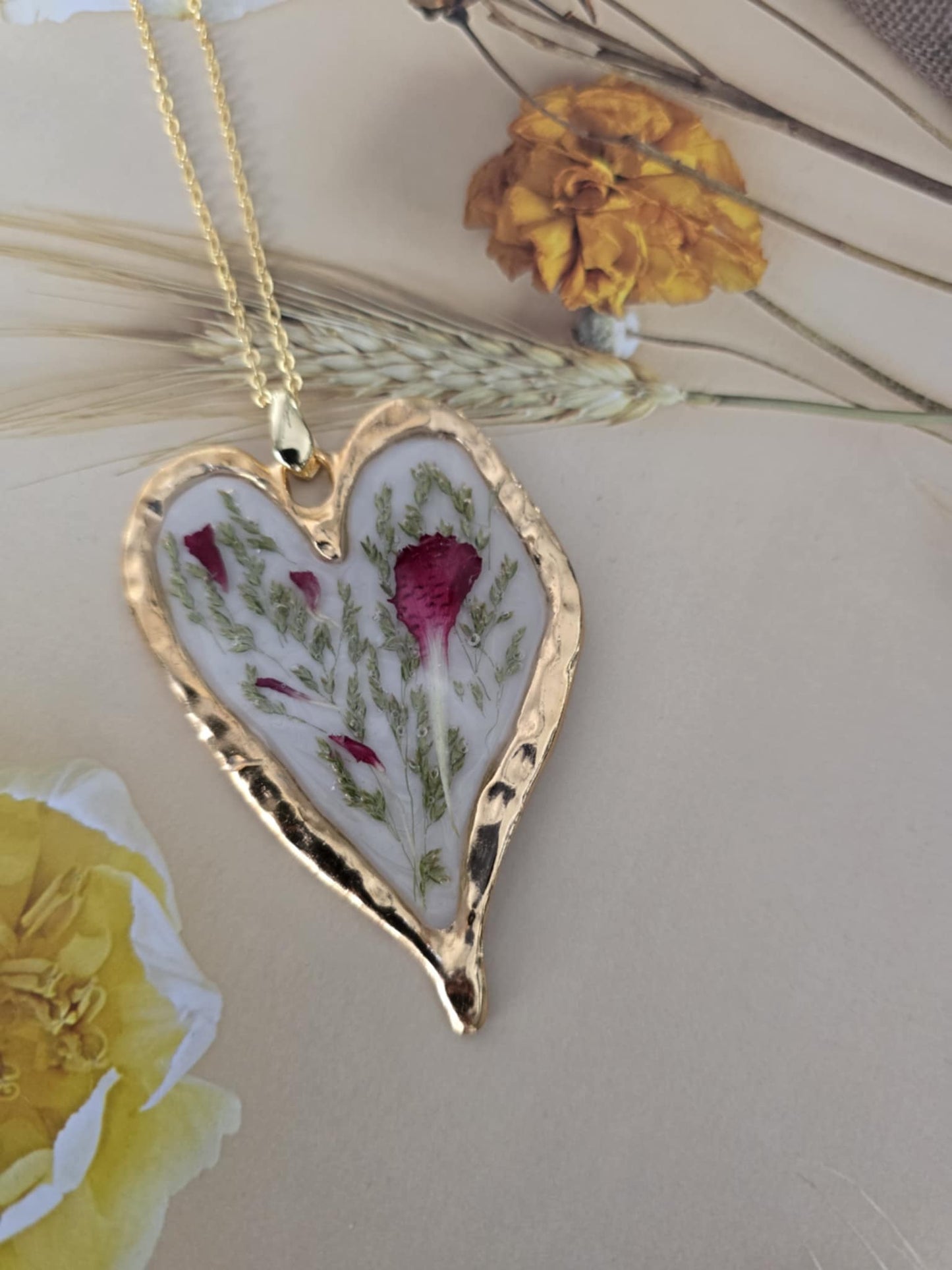 Pendentif cœur  floral envoutant