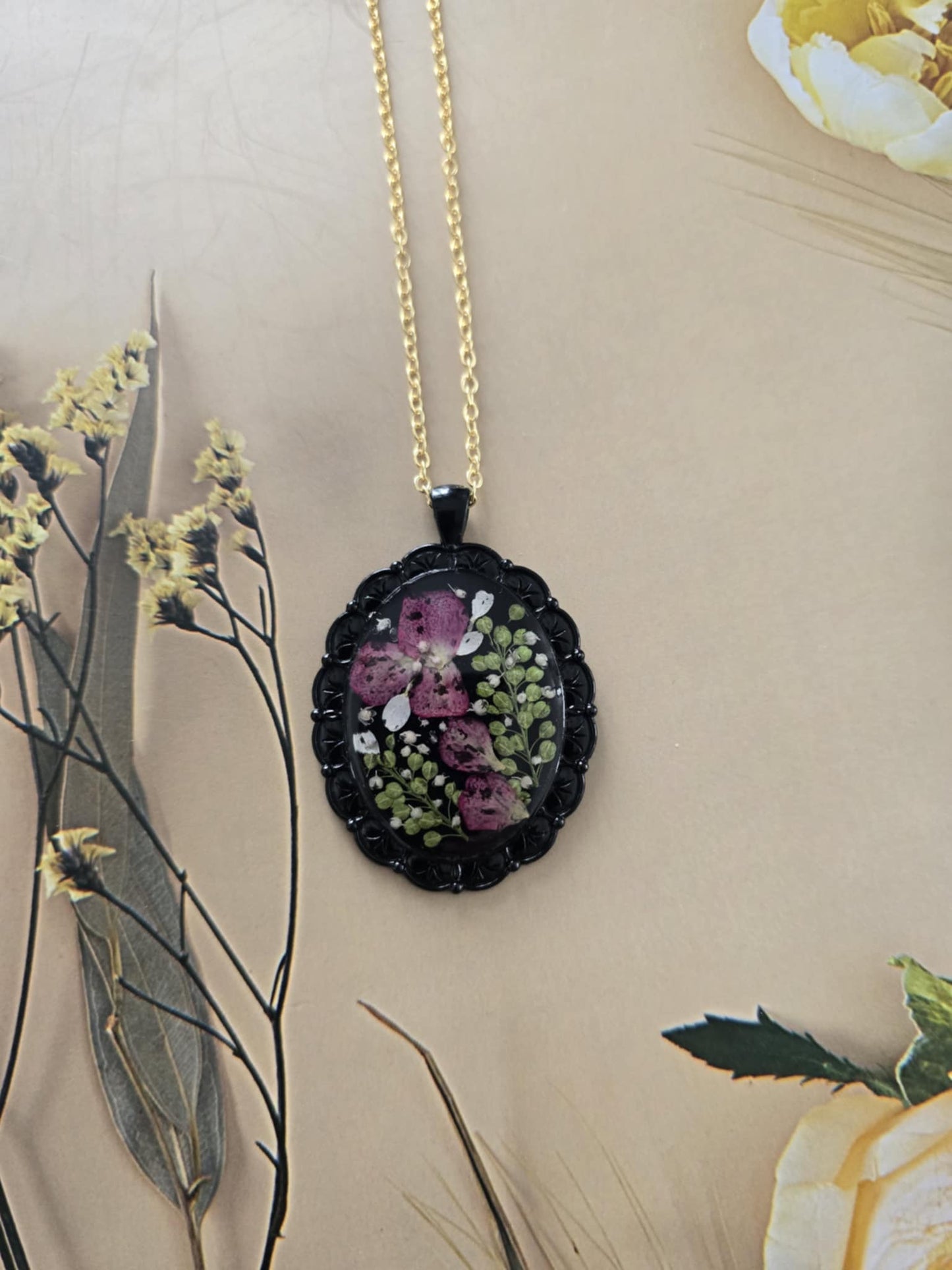Pendentif floral admirable