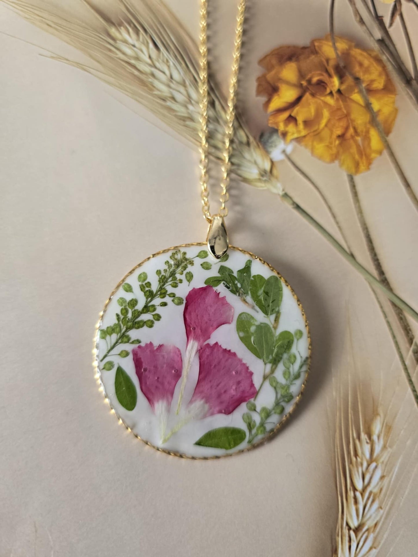 Pendentif pétale rose