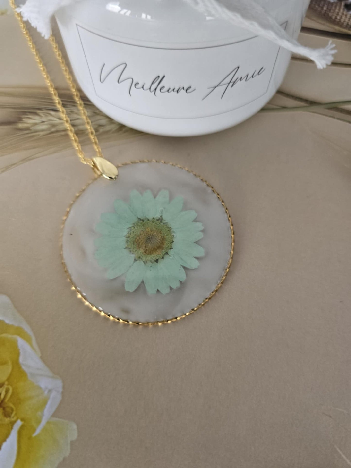 Pendentif Marguerite turquoise