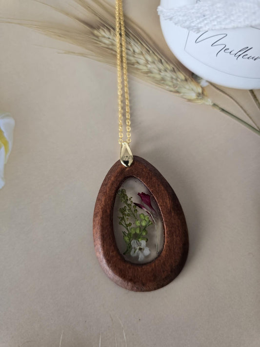 Pendentif boisé floral naturel
