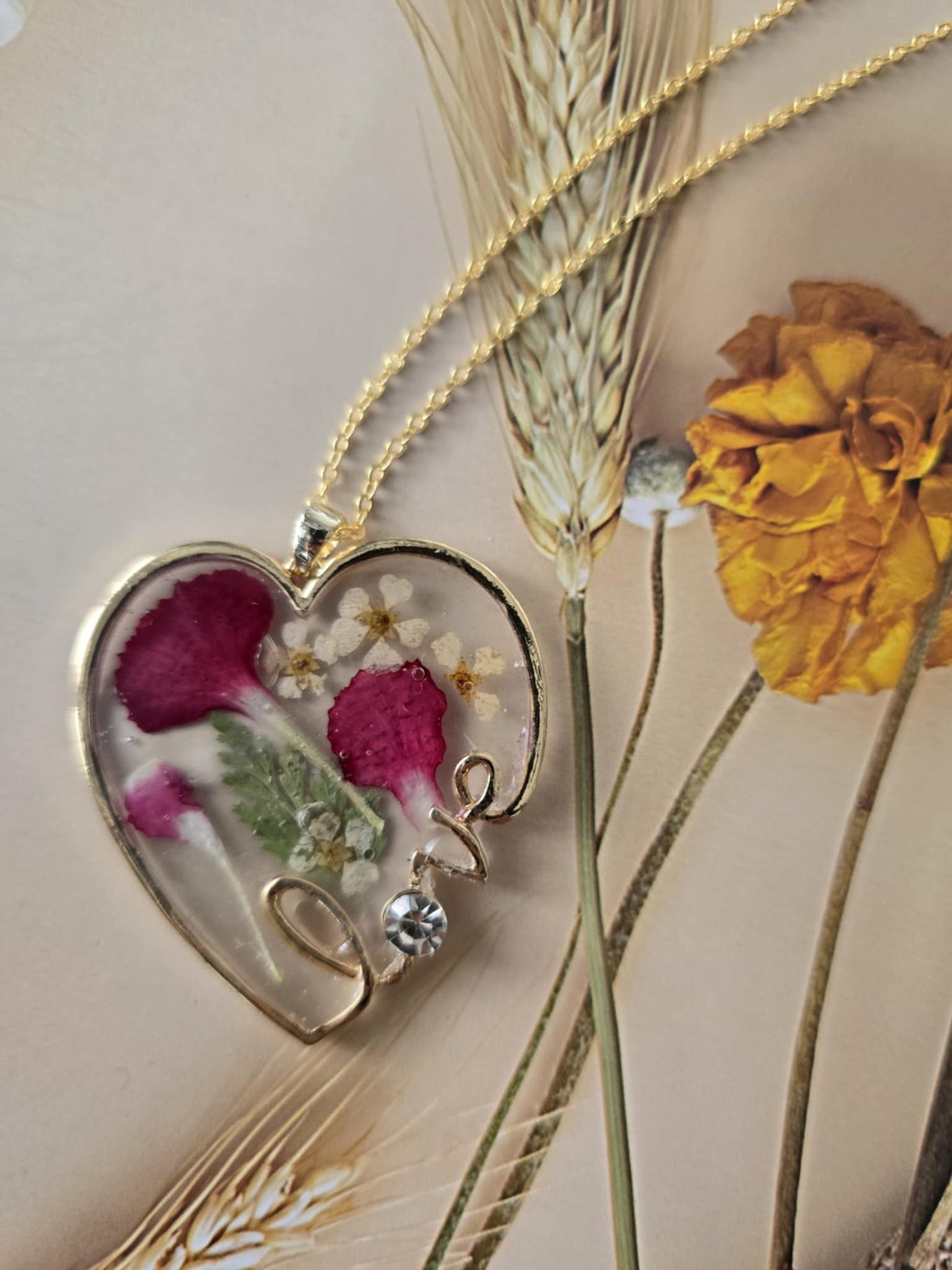 Pendentif love pétale floral