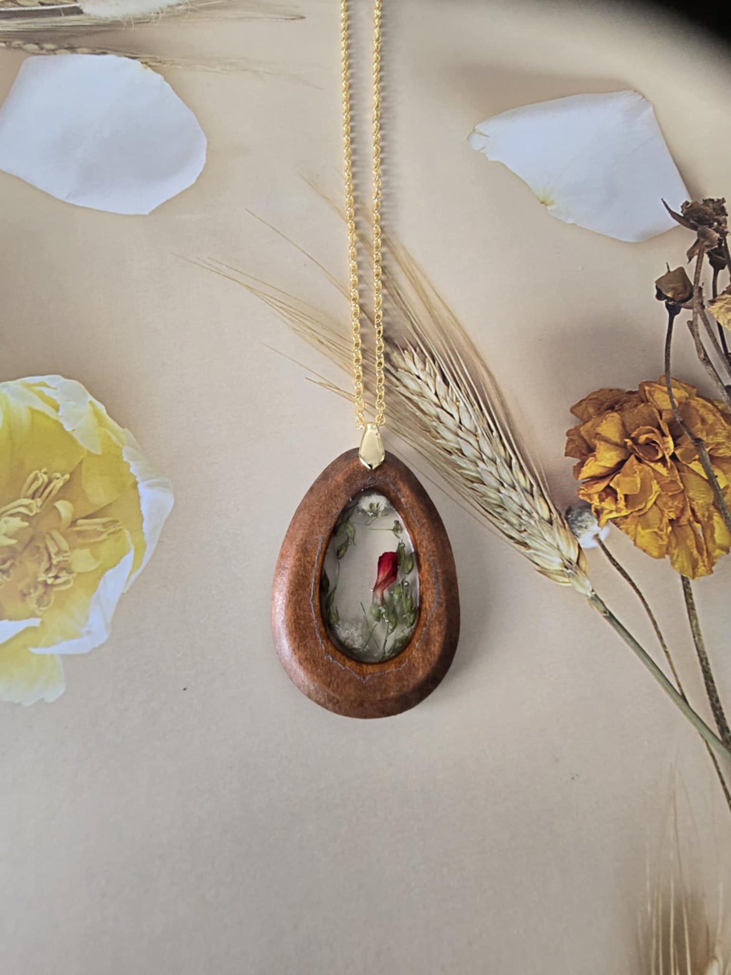 Pendentif bois floral
