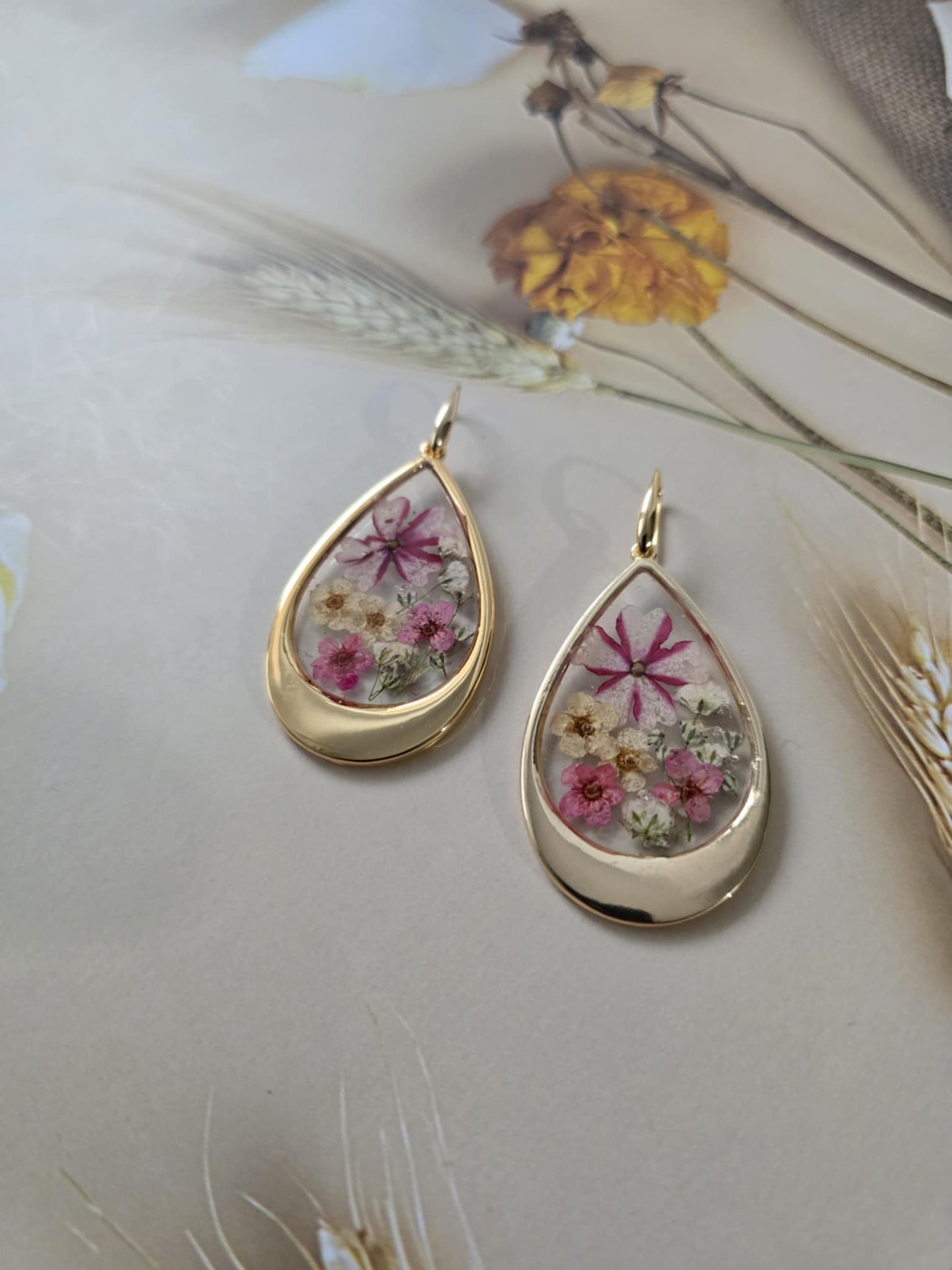 boucles d'oreilles petites fleurs