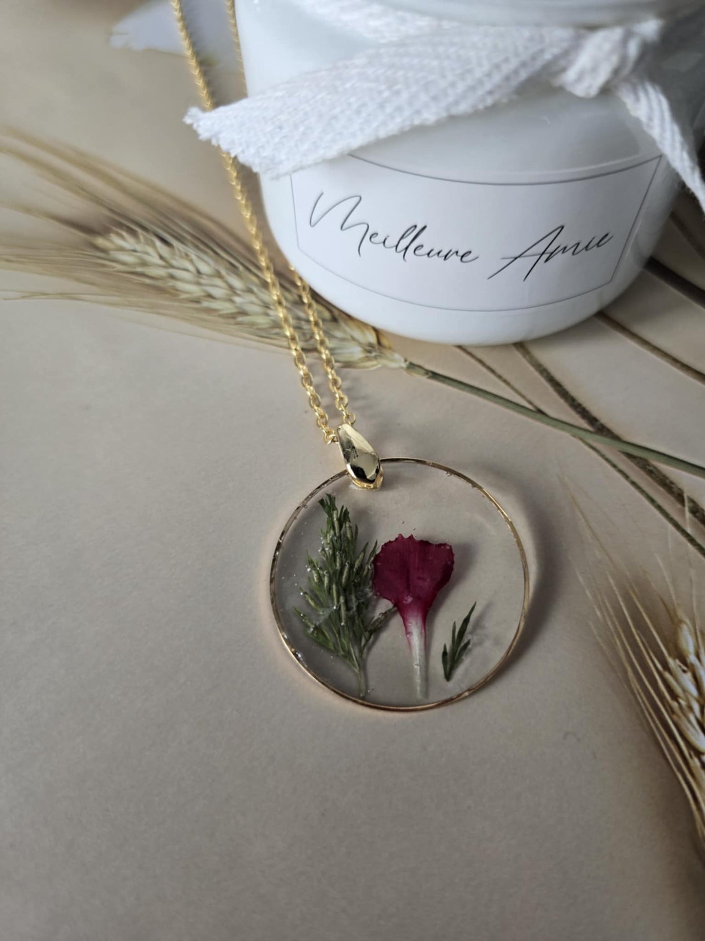 Pendentif floral délicatesse