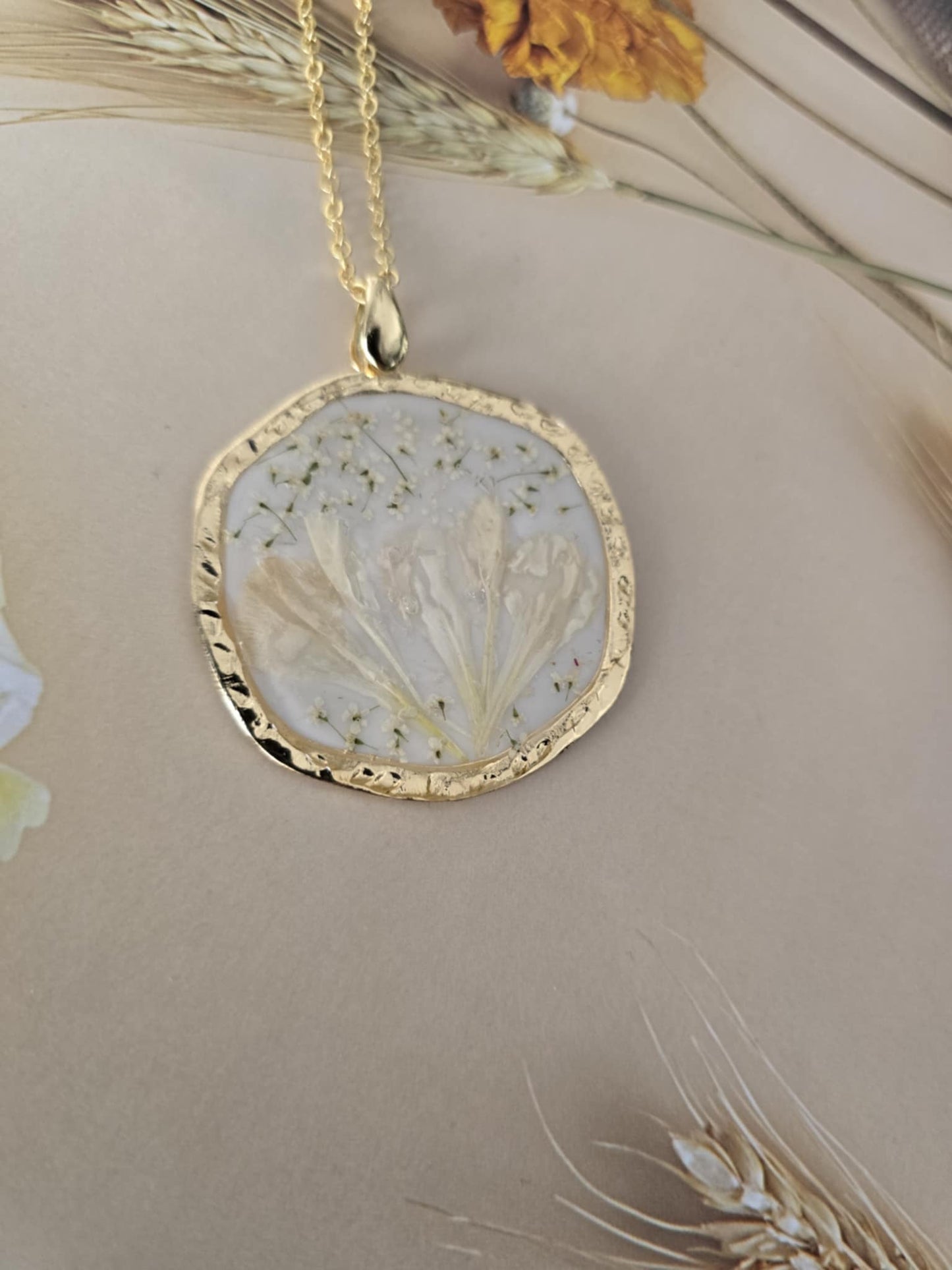 Pendentif floral tendre douceur