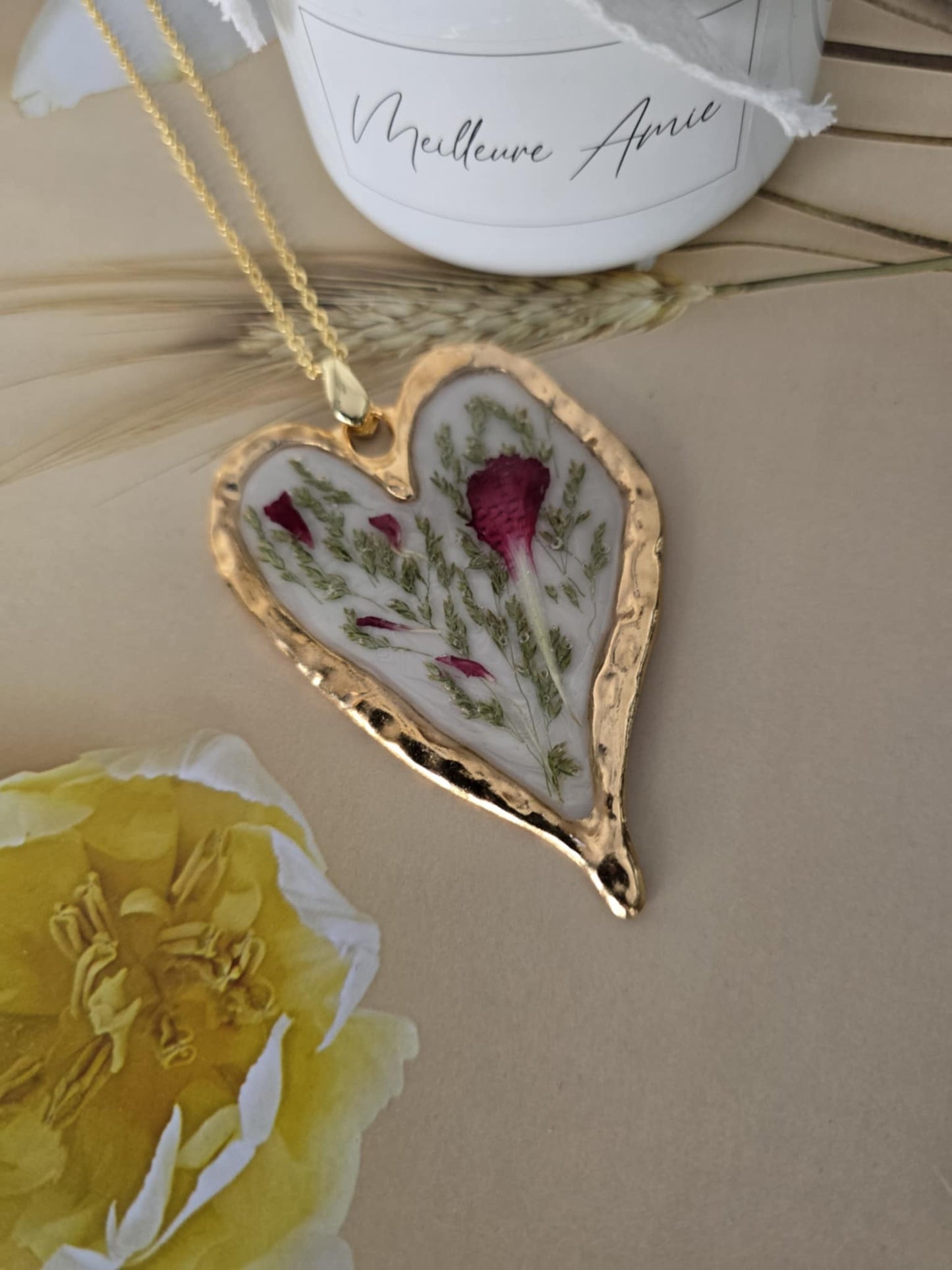Pendentif cœur  floral envoutant