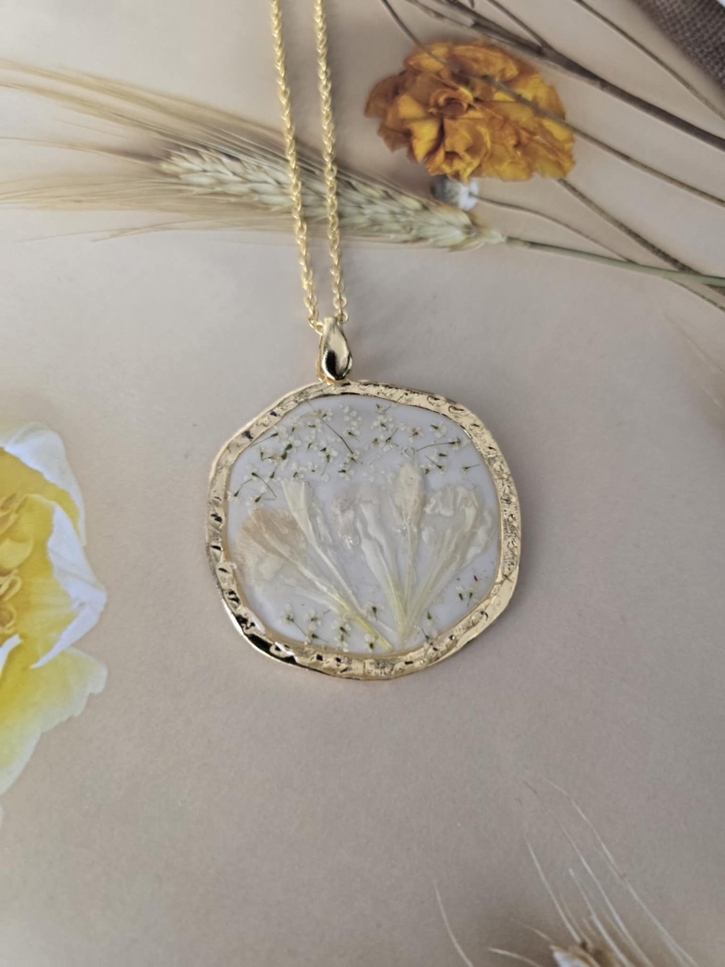 Pendentif floral tendre douceur