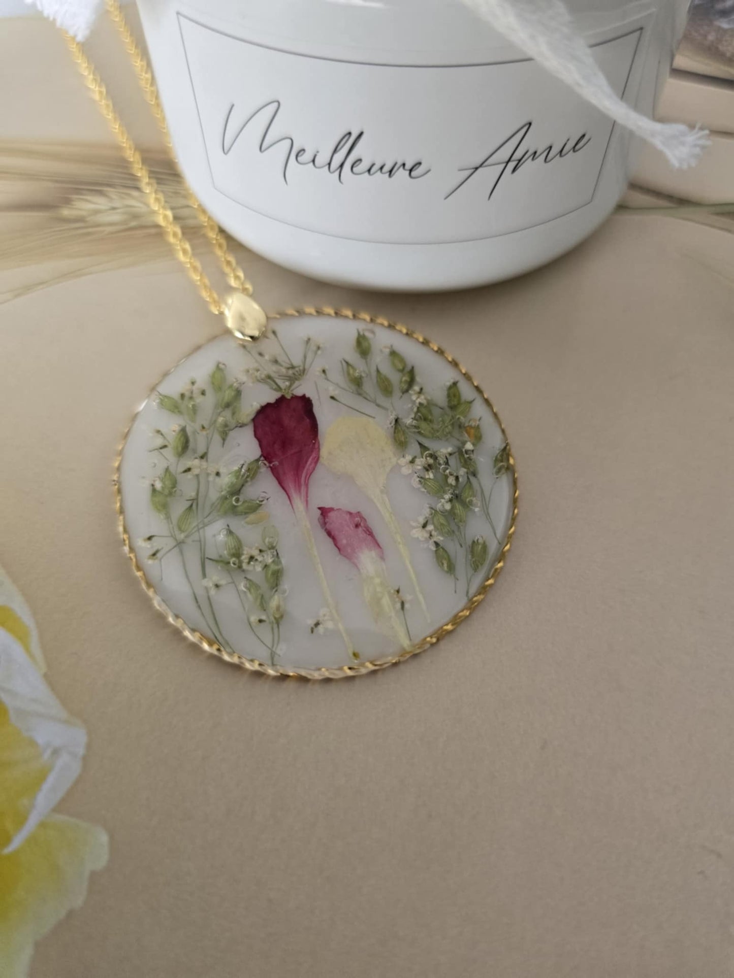 Pendentif douceur et tendresse floral