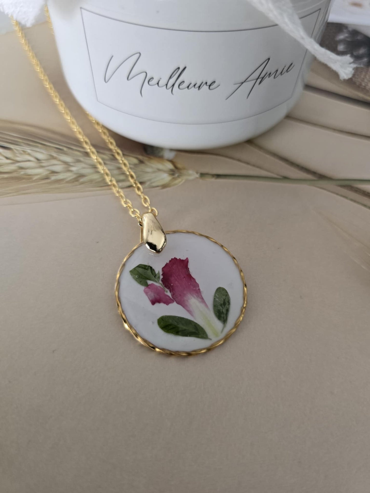Pendentif floral envoutante