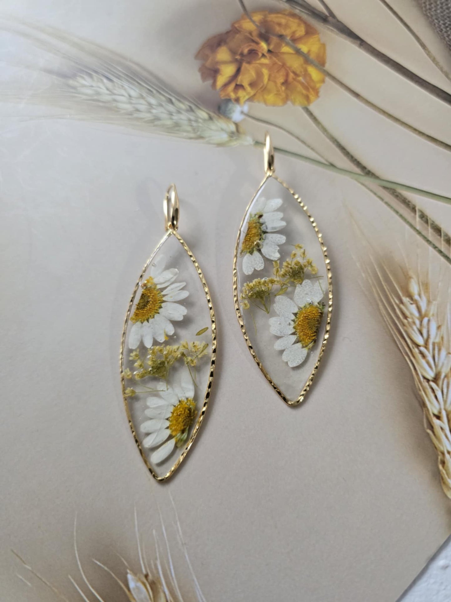 boucles d'oreilles  marguerites de printemps