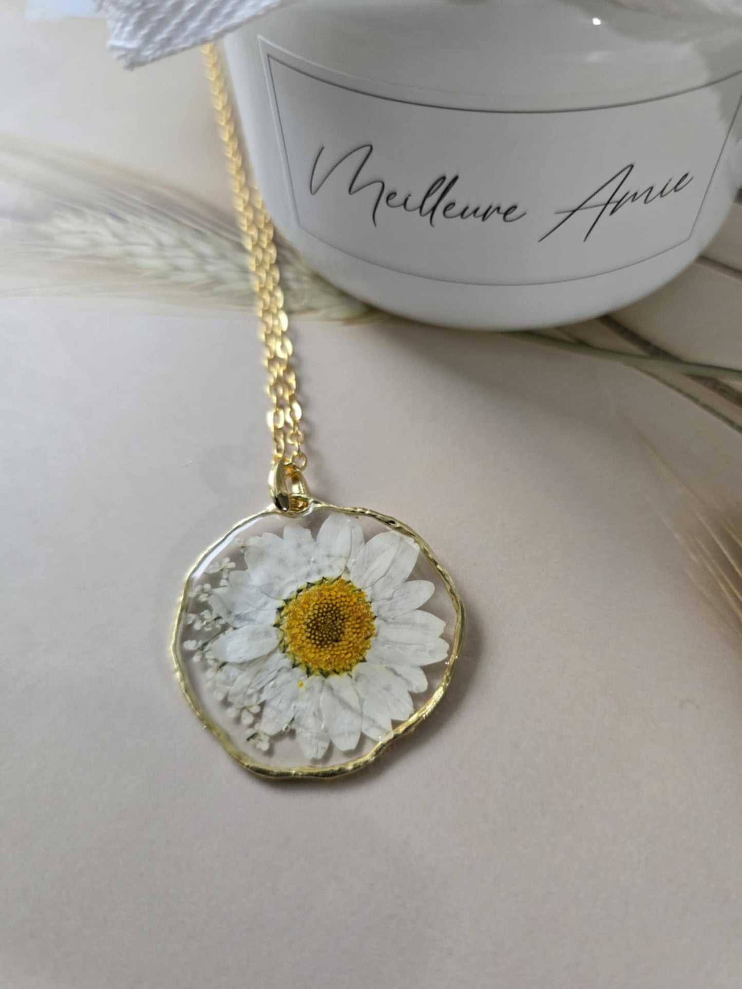 pendentif petite marguerite douceur