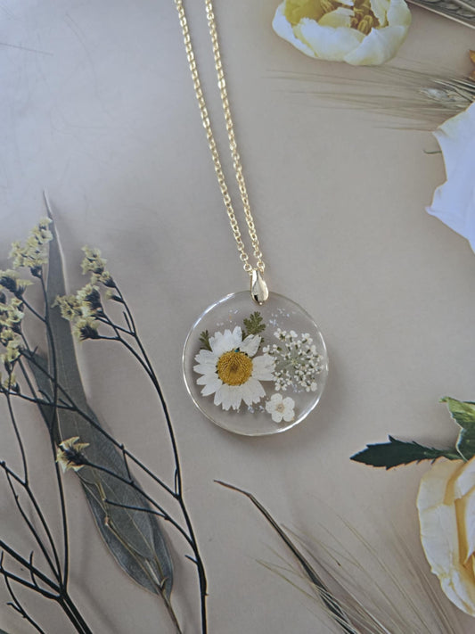 pendentif douce marguerite