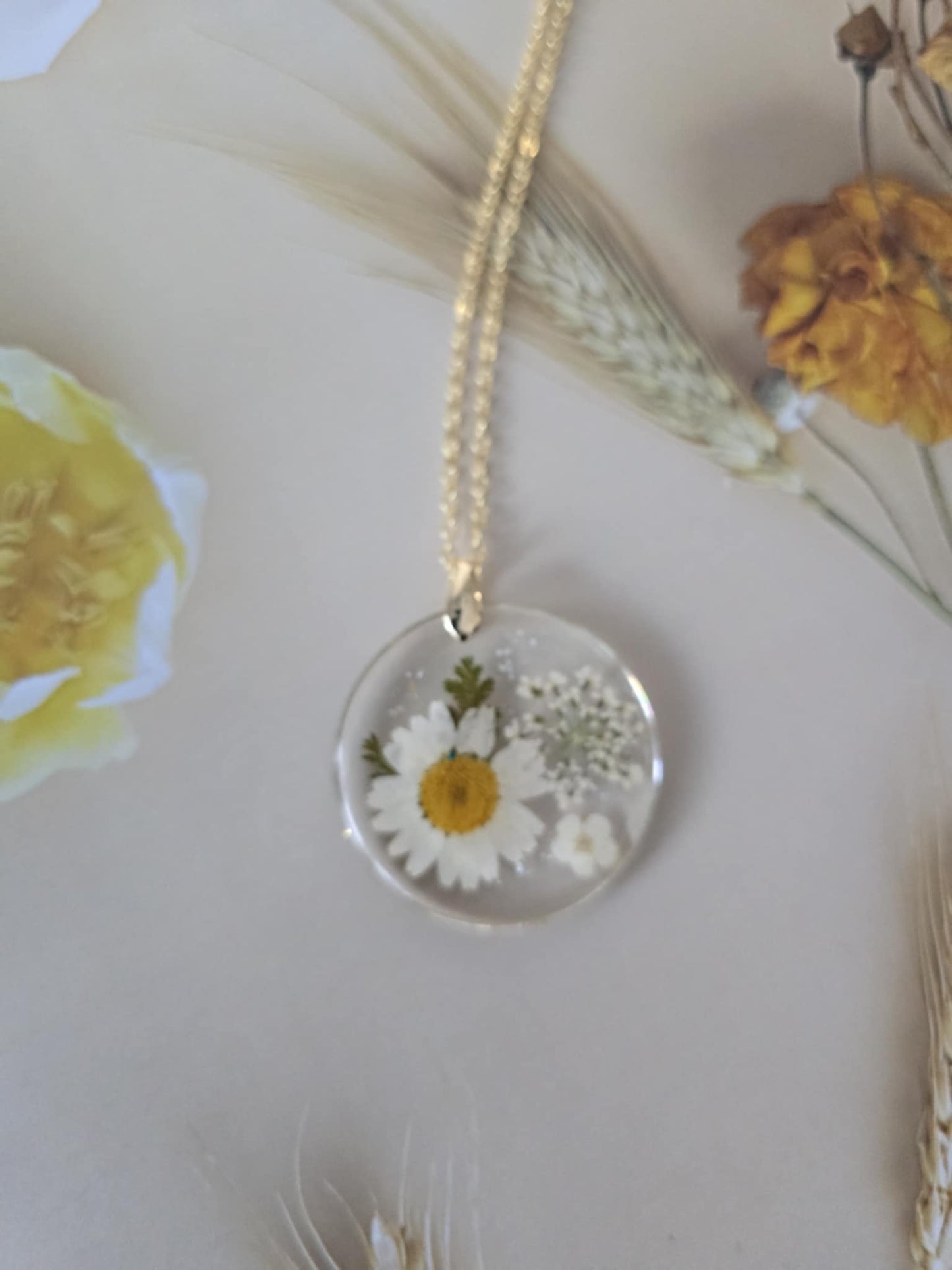 pendentif douce marguerite