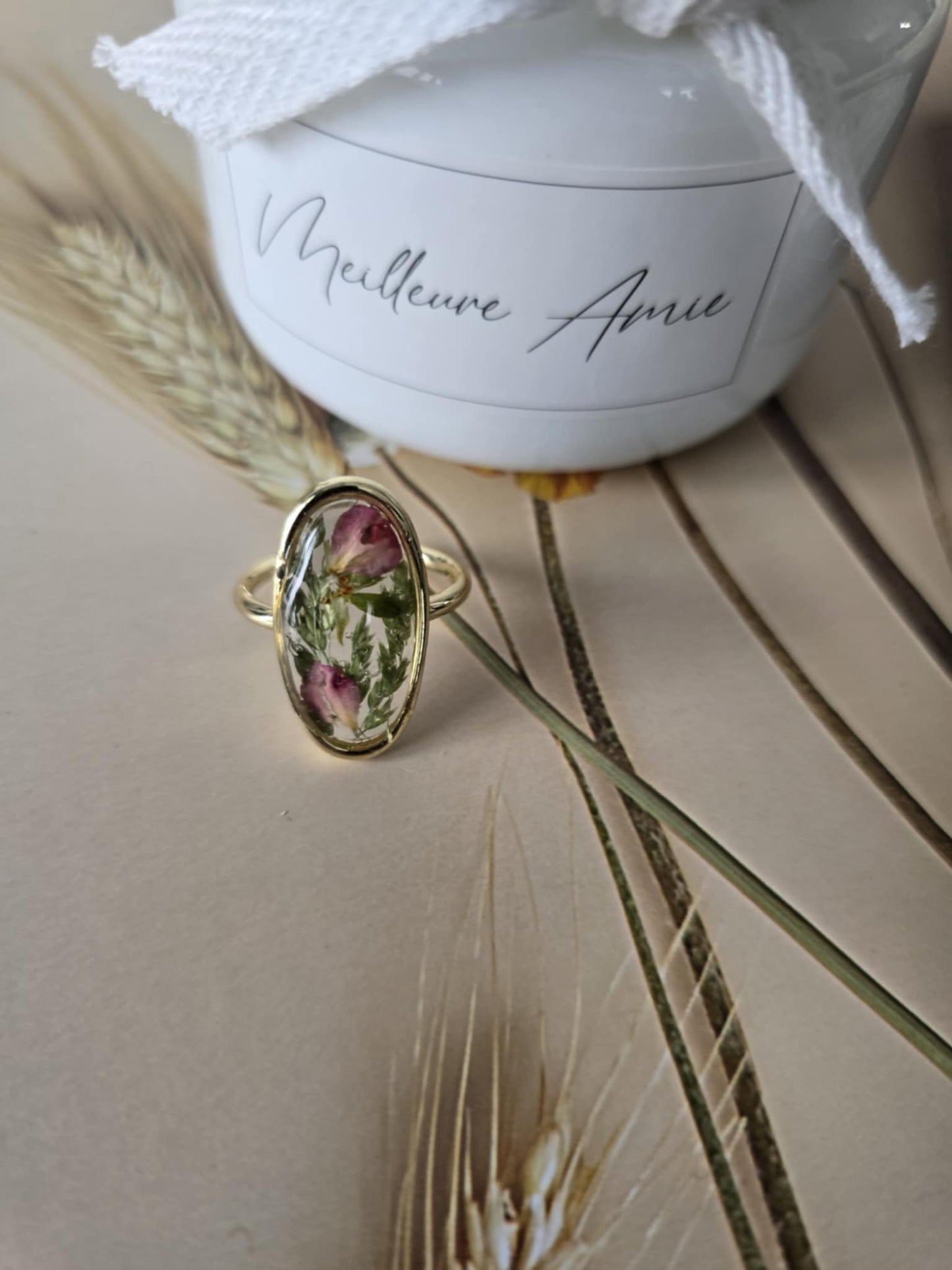 Bague ajustable audacieuse florale