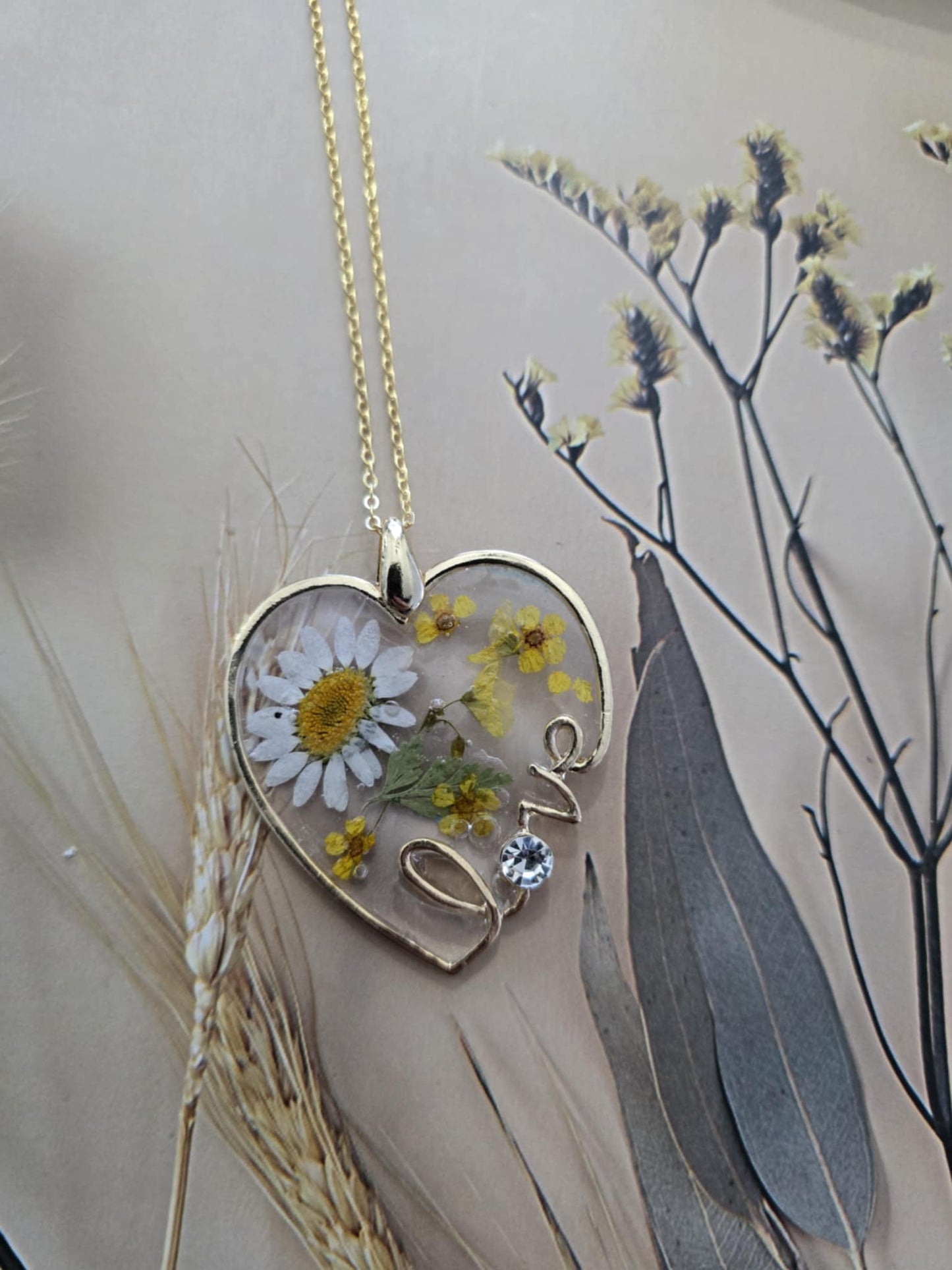 pendentif love marguerite blanche