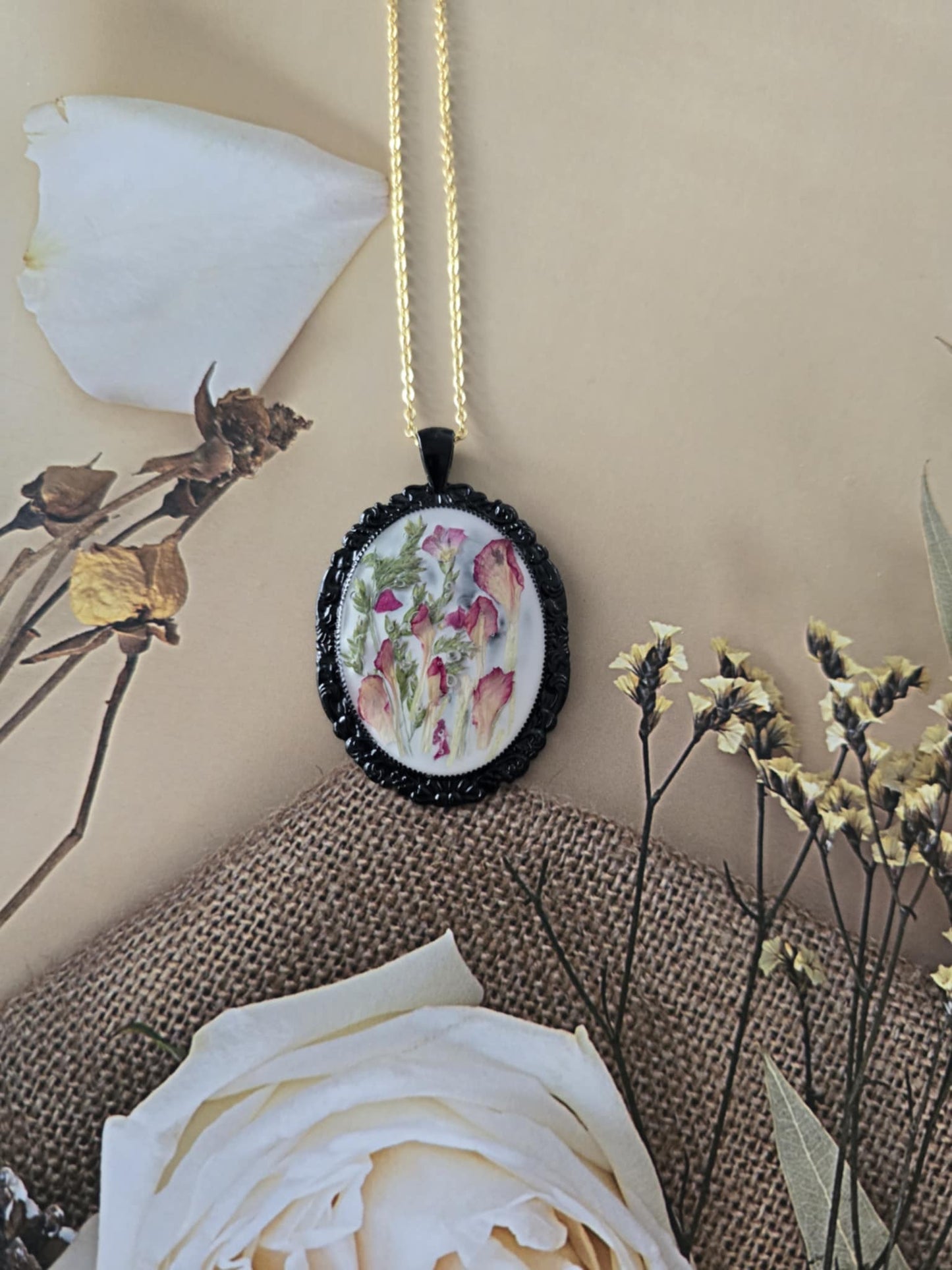 Pendentif floral mamie