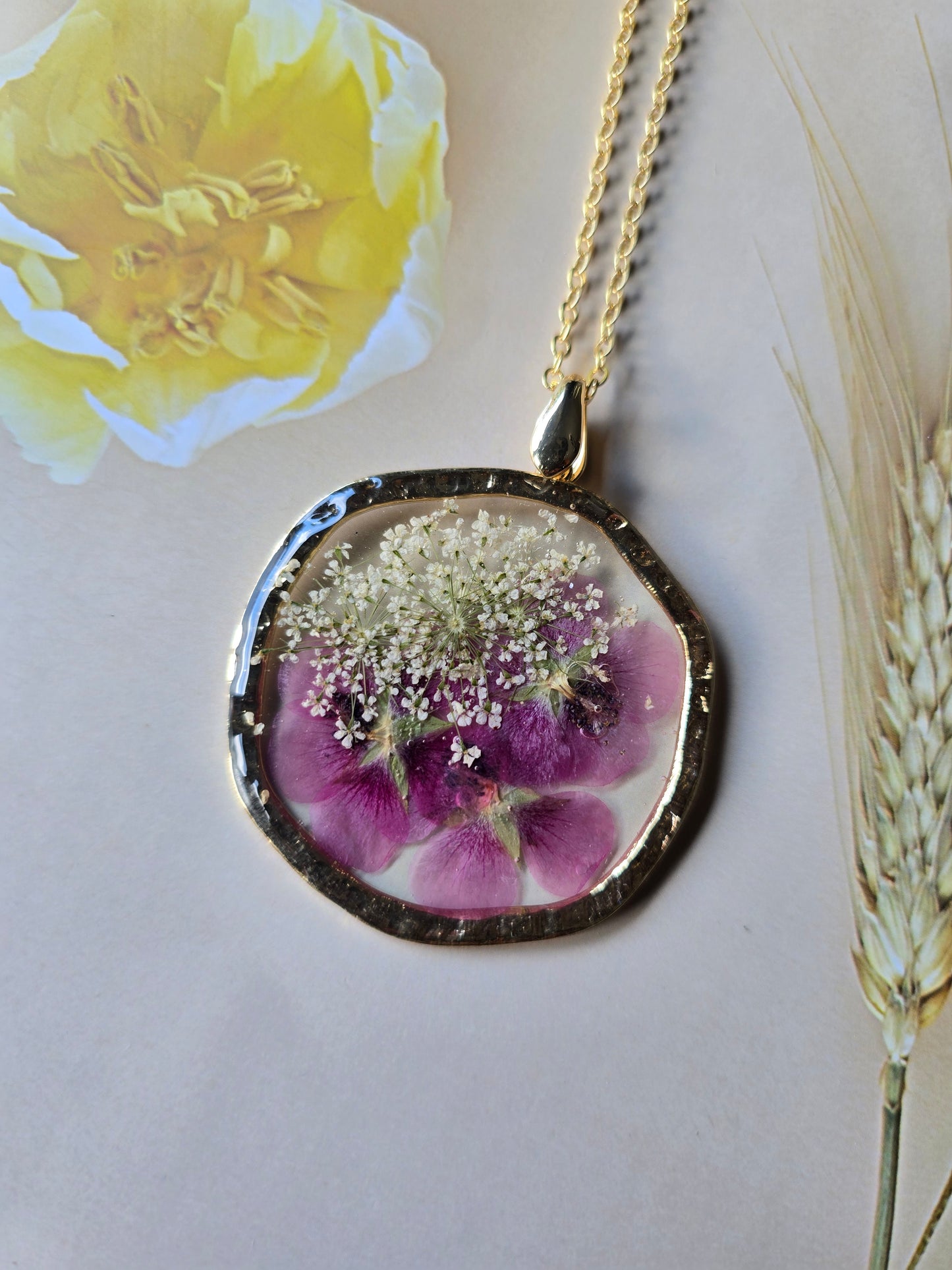 pendentif floral franchise