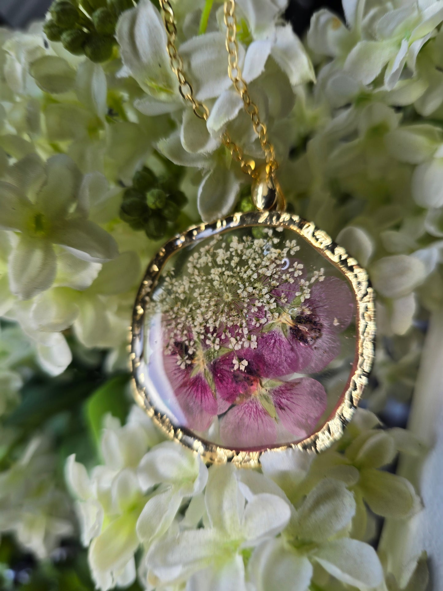 pendentif floral franchise