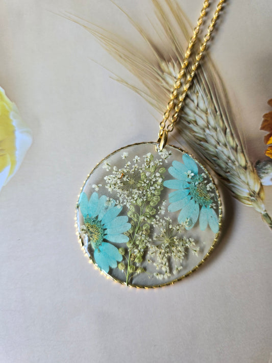 pendentif floral ambitieuse