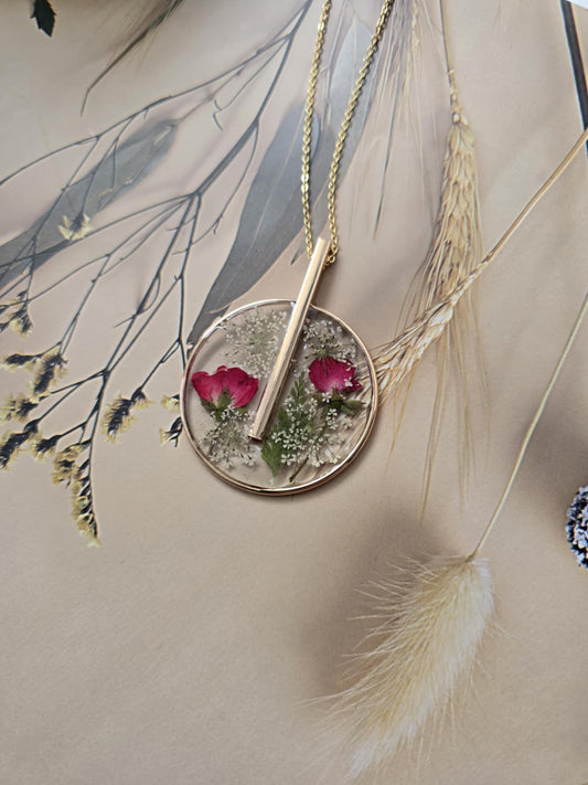 Pendentif must floral