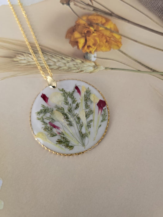 Pendentif floral des champs
