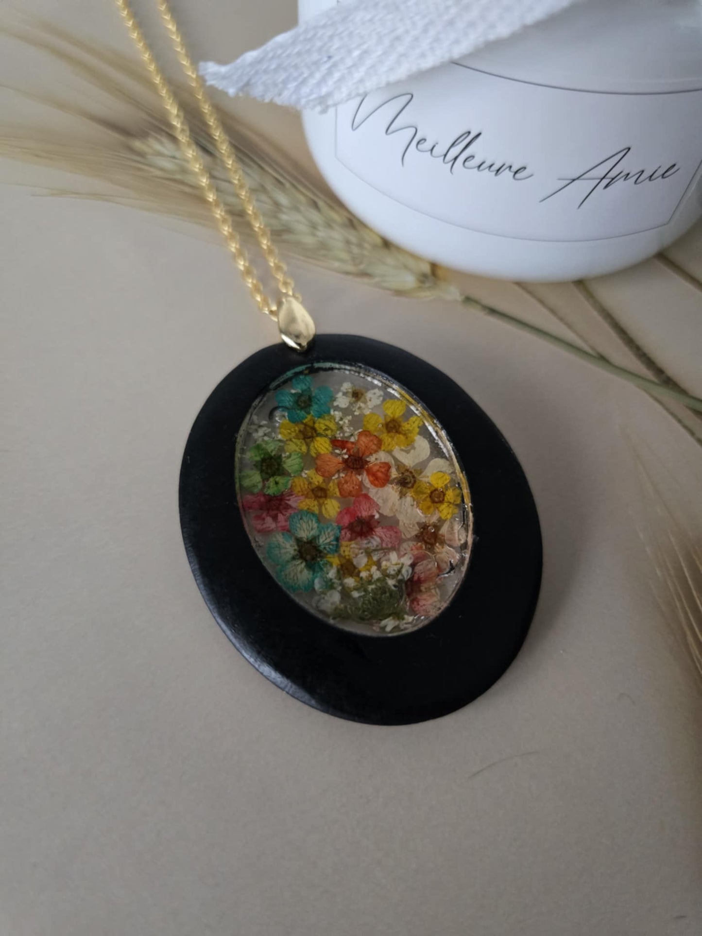 pendentif floral bois mignon