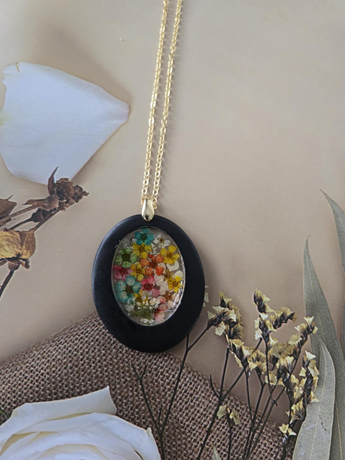 pendentif floral bois mignon