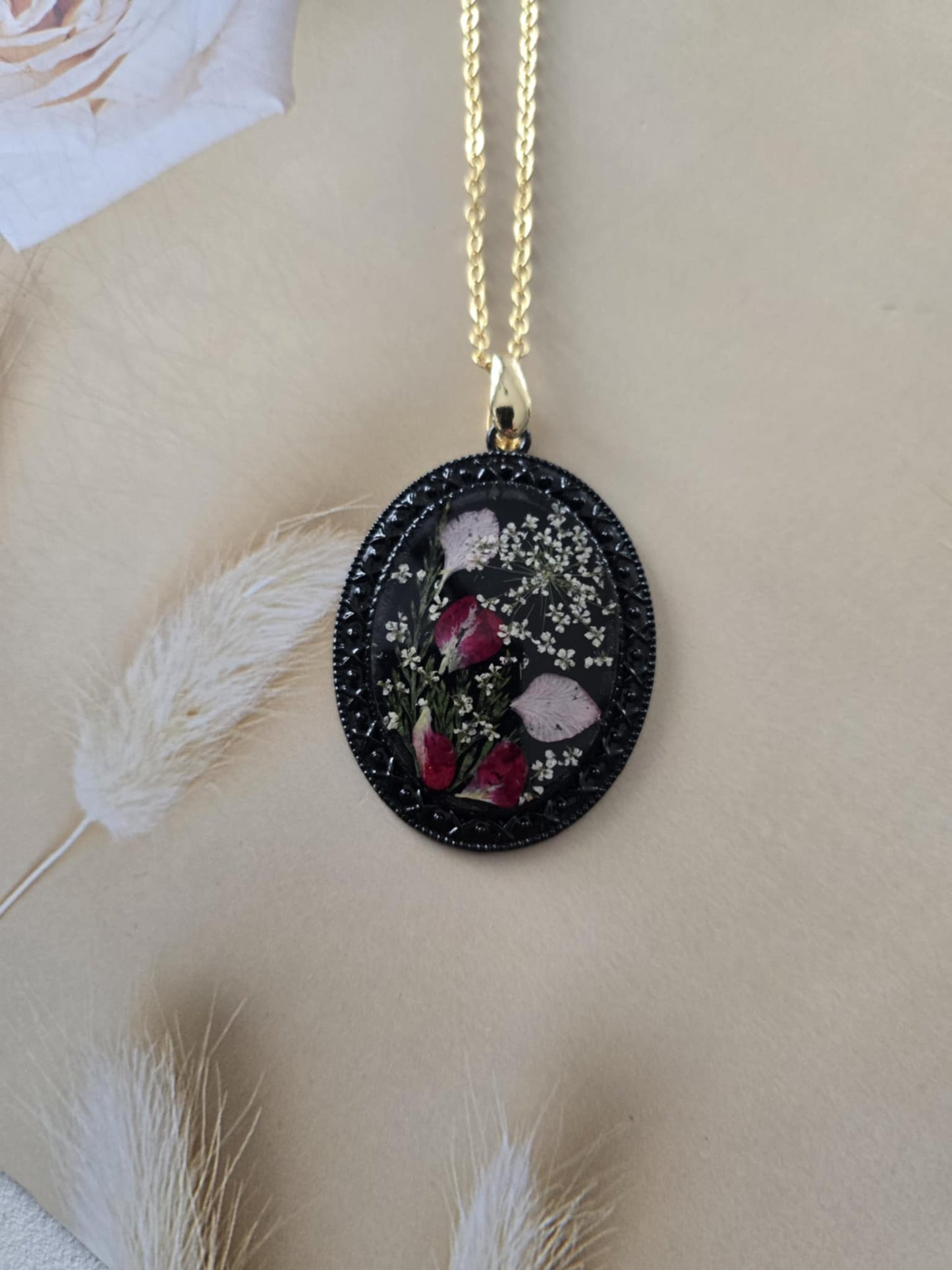 Pendentif floral aventure
